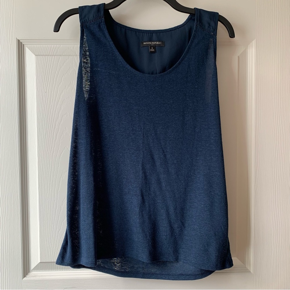 Banana Republic blue sleeveless top size small